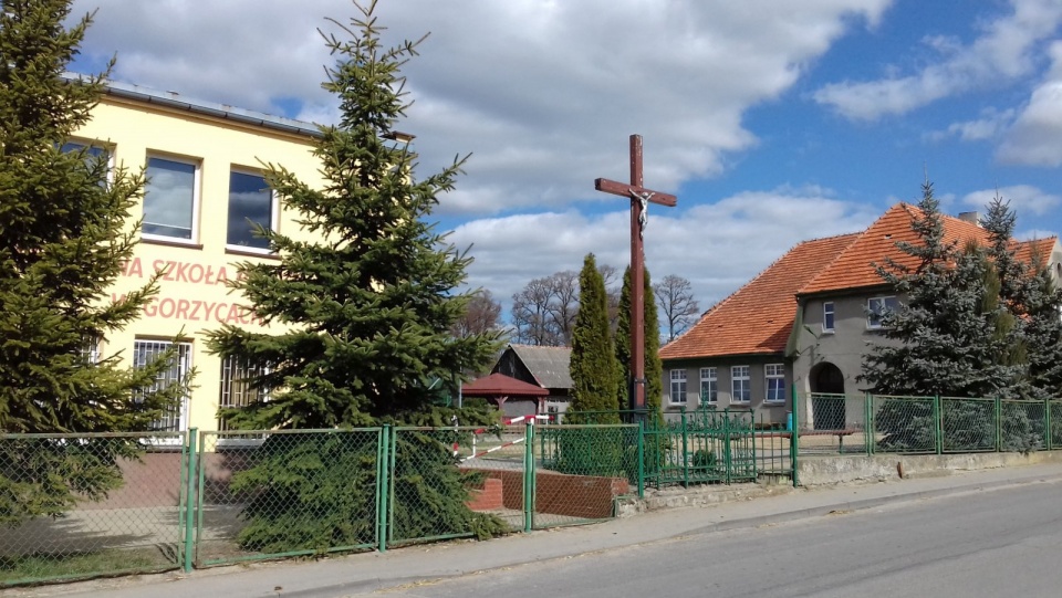 10 lat temu w Gorzycach, w odpowiedzi na likwidację szkoły, powołano stowarzyszenie i powstała szkoła niepubliczna. Fot. Tomasz Gronet