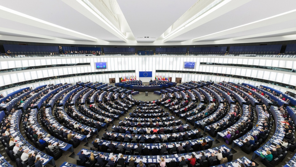 Sala plenarna Parlamentu Europejskiego. Fot. Wikipedia/Diliff