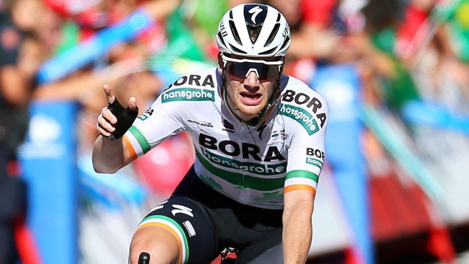 Na zdjęciu Sam Bennett cieszy się z triumfu na 14. etapie Vuelta a Espana 2019. Fot. PAP/EPA/JAVIER LIZON
