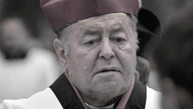 Biskup Bogdan Wojtuś nie żyje. Przegrał walkę z koronawirusem