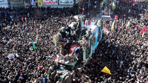 Ponad 30 osób zginęło po wybuchu paniki na pogrzebie generała Sulejmaniego w Iranie