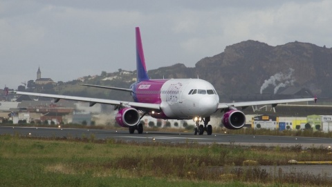 Wizz Air wydłuża zawieszenie wszystkich lotów do i z Polski