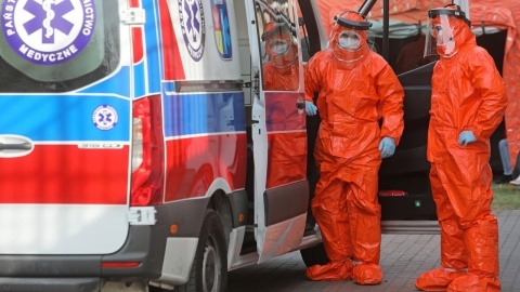 300 nowych zakażeń koronawirusem, w tym 129 na Śląsku kolejne 16 osób zmarło