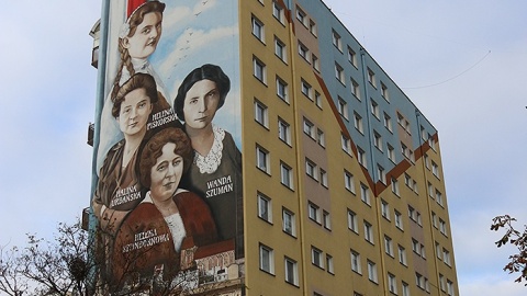 Dzieło wielkiego formatu Kobiety toruńskiej niepodległości na muralu