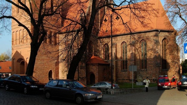 Ciąg dalszy sporu o organizację ruchu wokół Katedry w Bydgoszczy