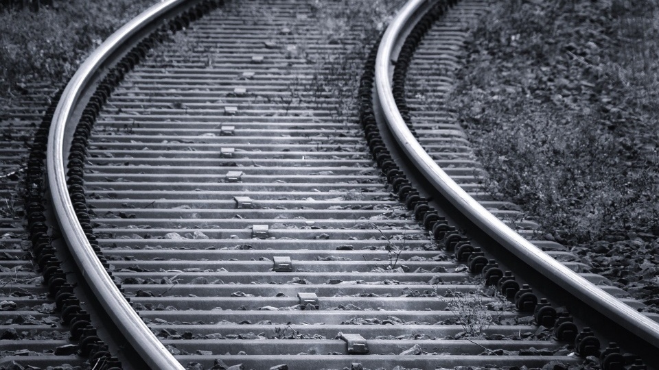 Człowiek zginął potrącony przez pociąg relacji Frankfurt-Gdynia/fot. Pixabay