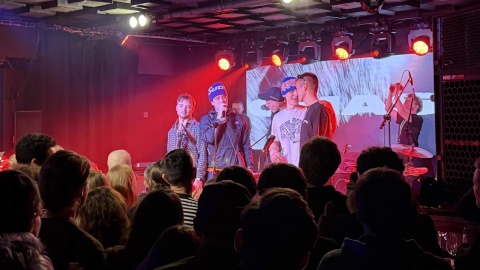 Koncert Omasty w klubie 2Progi w Poznaniu/fot. Tomasz Kaźmierski