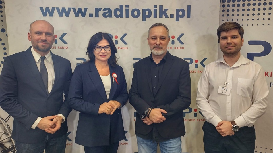 Od lewej: Tomasz Hoppe, Iwona Karolewska, Maciej Wilkowski, Marcin Łasiński