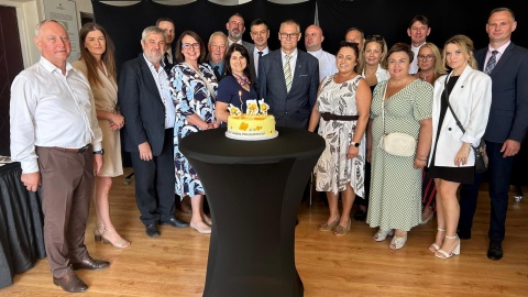 Jubileuszowy tort na 50-lecie Regionalnego Związku Pszczelarzy Kujaw i Ziemi Dobrzyńskiej. Fot. Ireneusz Sanger