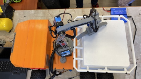 W audycji „Pomysł-Innowacja-Kariera” wybraliśmy się do Grudziądza, by porozmawiać z uczniami, których projekt dostał się do finału konkursu „Explory”. Fot. Polskie Radio PiK