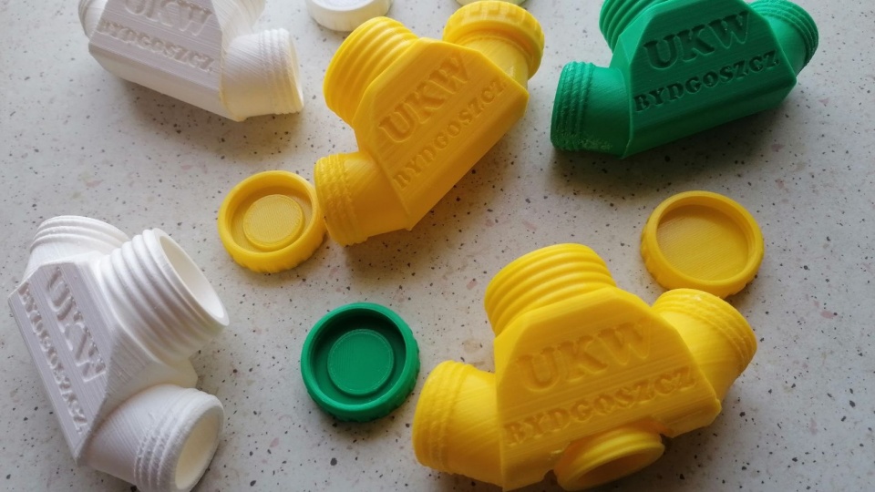 Adaptery wykonane na UKW. Fot. UKW