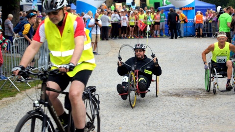 W półmaratonie niekoniecznie trzeba biec. Fot. Henryk Żyłkowski
