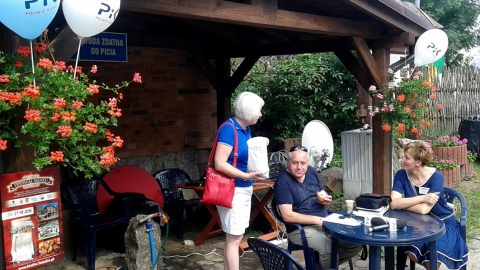 Ze studia Polskiego Radia PiK, corocznego patrona Festiwalu Smaku, łączył się Wojciech Sobociński. Fot. Tomasz Michalik