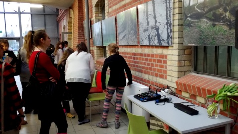 Fotoimpresje z wystawy podopiecznych toruńskiej Fundacji Dorotkowo. Fot. nadesłane