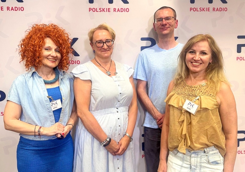 Goście w aduycji Magdy Jasińskiej. Od lewej: Enia Różankowska, Magdalena Bereda, Dominik Wierski i Anna Bebenov. Fot. Magda Jasińska/PR PiK