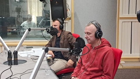 Gośćmi audycji byli dr Przemysław Biegański i Bartosz Mikołajczyk (od lewej)/fot: Radosław Łączkowski