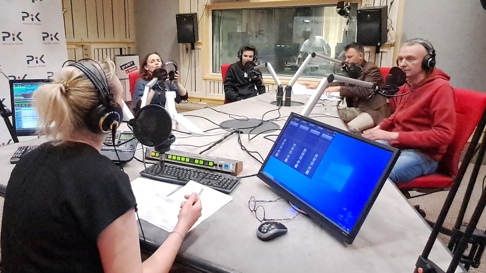 Gośćmi Moniki Siwak byli: Justyna Tessa, Michał Dymek, dr Przemysław Biegański i Bartosz Mikołajczyk (od lewej)/fot: Radosław Łączkowski