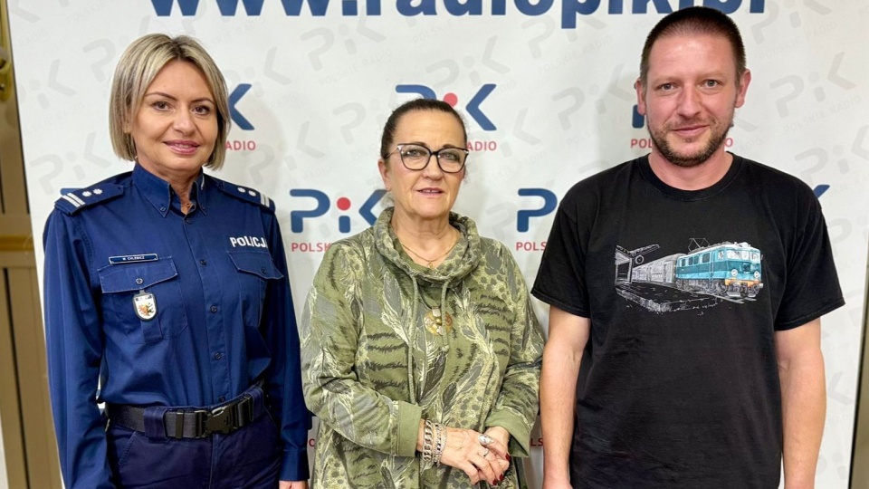 Gośćmi w bydgoskim studiu (od lewej) byli: mł. insp. Monika Chlebicz, Izabela Szolginia i Marcin Kołodyński/fot.: Izabela Langner