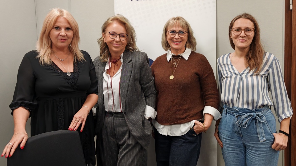 W audycji Adriany Andrzejewskiej-Kuras (pierwsza od prawej) wzięły udział (od lewej): Joanna Wiśniewska, Ewa Korecka i dr Jolanta Jaworska/fot.: Zdzisław Nawrat