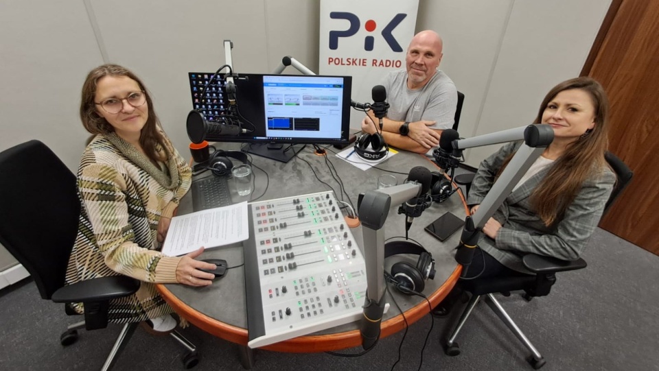 Adriana Andrzejewska-Kuras (z lewej), Andżelika Dzięgiel-Poślada i i Sławomir Kruszkowski. Fot. Tomasz Bielicki