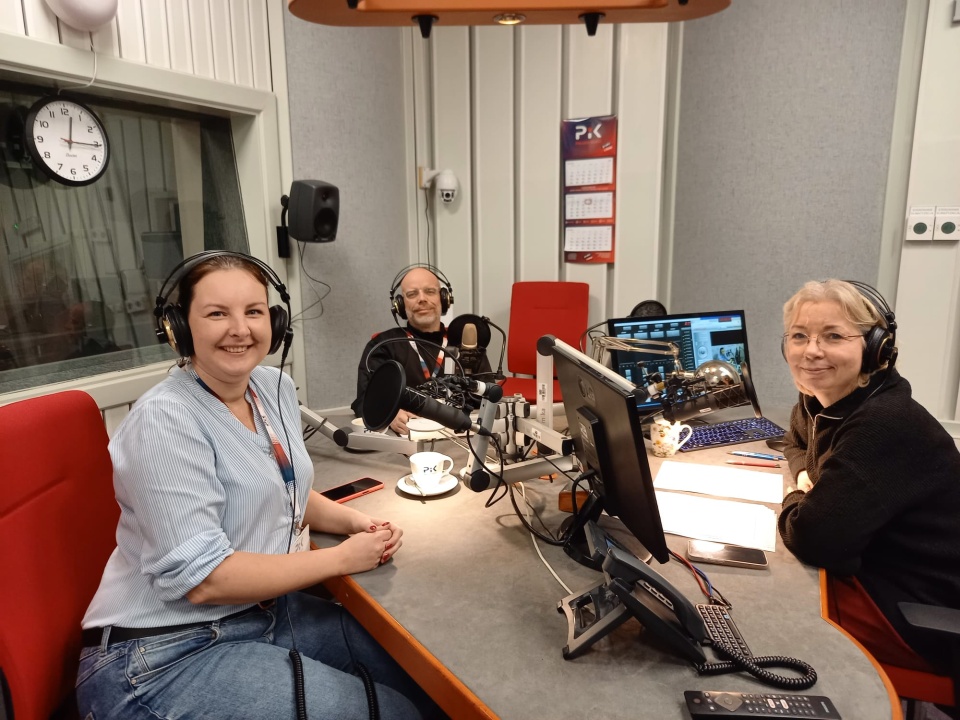 Goście audycji „Pytać każdy może” i prowadząca Magda Jasińska. Fot. Patrycja Malinowska