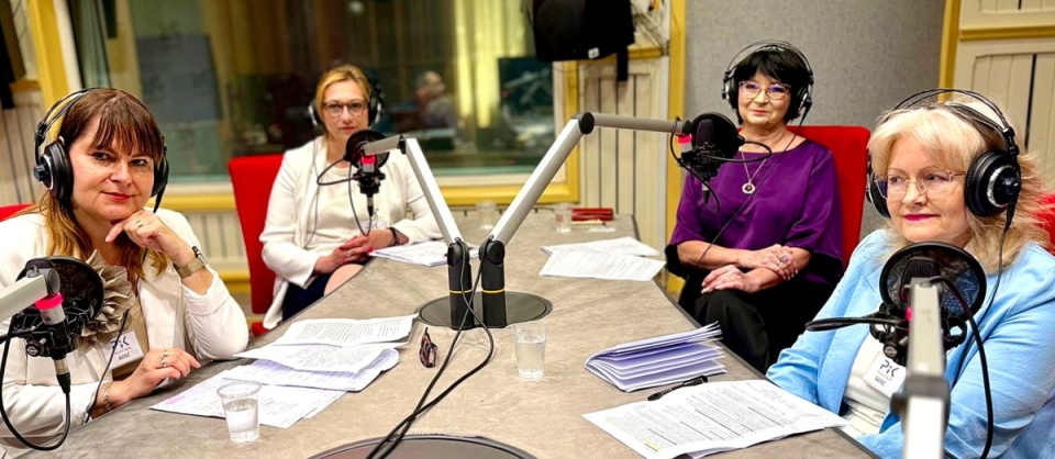 Goście Moniki Siwak w audycji „Pytać każdy może”. Fot Izabela Langner/PR PiK