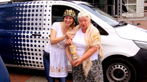 "Ale PiKne lato!" - "Raz na ludowo!" Kamila Zroślak z Marianną Weilandt. Fot. Henryk Żyłkowski