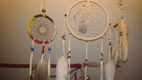 "Łapacz snów" w Muzeum Indian Północnoamerykańskich w Wymysłowie. Fot. Kamila Zroślak