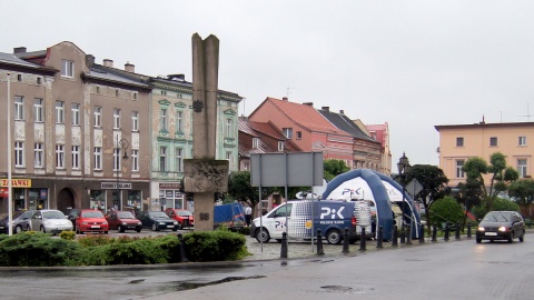 "Ale PiKne lato!" - Mobilne studio Polskiego Radia PiK zorganizowane zostało na Rynku w Nakle. Fot. Henryk Żyłkowski