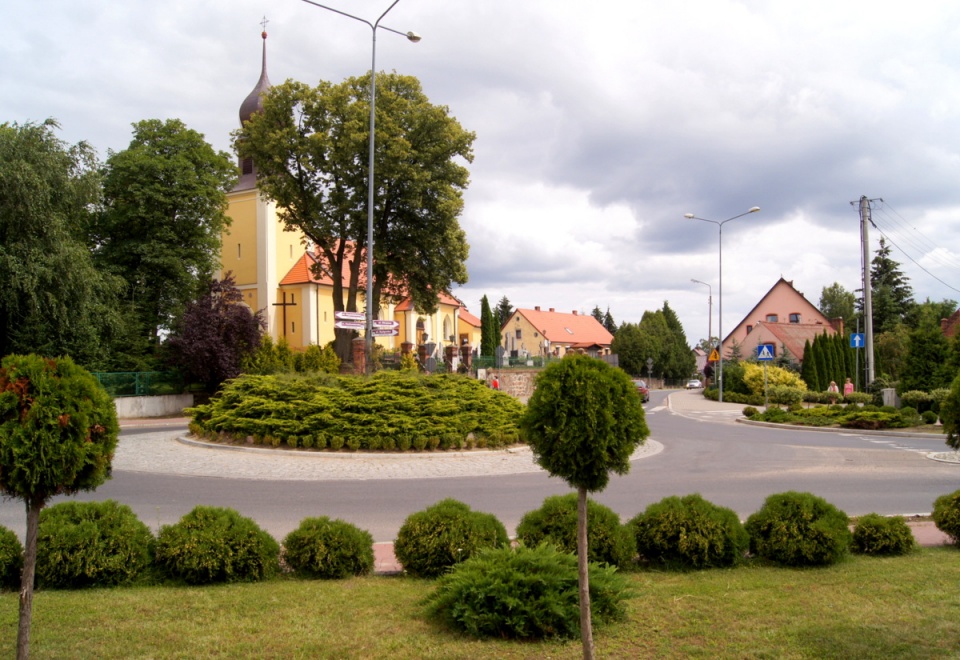 "Ale PiKne lato!" - Wóz satelitarny Polskiego Radia PiK zatrzymał się w Gostycynie. Fot. Henryk Żyłkowski