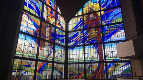 Witraż "Chrystus Król". Fot. Krystian Makowski.