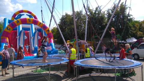 Na jarmarku nikt się nie nudzi. Fot. Krystyna Kuras.