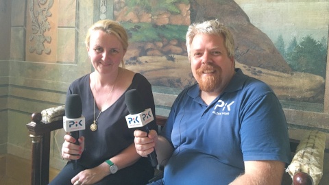 Michał Słobodzian ze specjalistką ds. kultury, Karoliną Malak. Fot. Krystian Makowski.