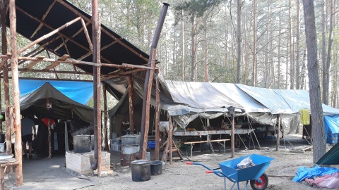 Kuchnia obozu ZHR nad Jeziorem Rybno. Fot. Sławomir Nowak.