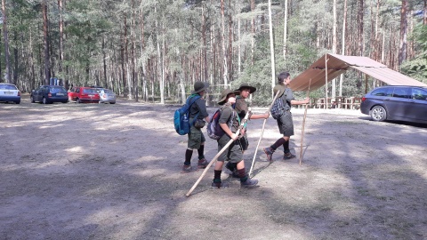 Uczestnicy obozu ZHR nad Jeziorem Rybno. Fot. Sławomir Nowak.