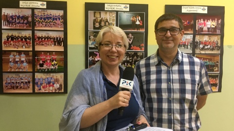 Magda Jasińska w towarzystwie dyrektora MGOKiR, Andrzeja Belińskiego. Fot. Krystian Makowski.