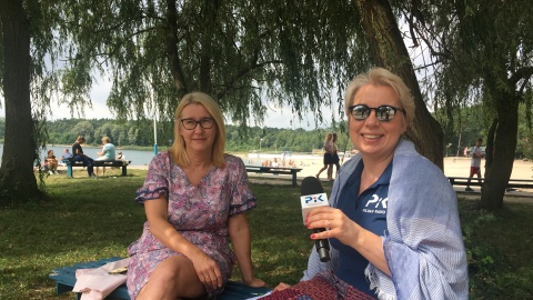 Magda Jasińska rozmawiała z dyrektor Zakładu Aktywności Zawodowej, Beatą Pietruszką. Fot. Krystian Makowski.
