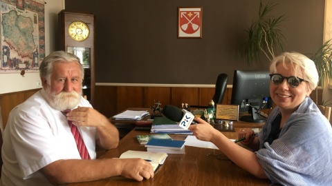 W Urzędzie Miejskim w Strzelnie gościem Magdy Jasińskiej był burmistrz,Ewaryst Matczak. Fot. Krystian Makowski.
