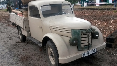 Samochód Frano , grupa rekonstrukcyjna z Piły Fot. Anna Wilkowska