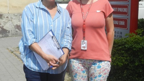 Iwona Muszytowska-Rzeszotek z insp. ds. promocji gminy, Elżbietą Więckowską. Fot. Sławomir Nowak.