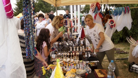 Stragany z rycerskimi pamiątkami. Fot. Henryk Żyłkowski