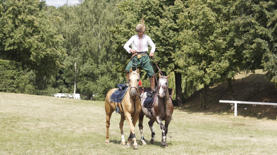 Mobilne studio Polskiego Radia PiK zorganizuje się w Golubiu-Dobrzyniu. Fot. archiwum PR PiK