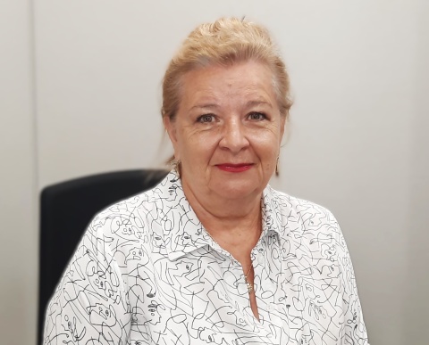 Danuta Gadziomska: Wyzwalaczem przemocy jest często alkohol kupiony i wypity nocą