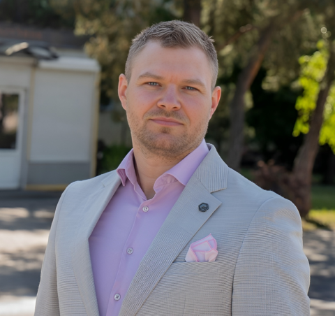 Dr inż. Damian Iwanowicz: Kierowcy powinni doskonalić technikę jazdy na szkoleniach