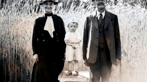 Robert Schiller z żoną i wnuczką. Fot. archiwum rodzinne