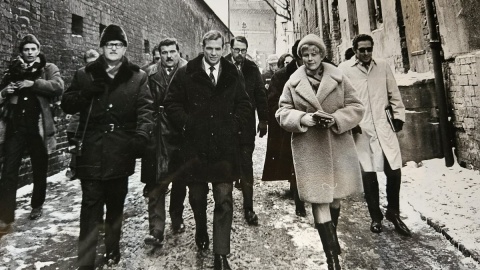Astronauci David Scott i Alfred Worden z wizytą w Toruniu, rok 1972. Fot. ze zbiorów „Domu Koprnika” w Toruniu/Adriana Andrzejewska-Kuras/PR PiK