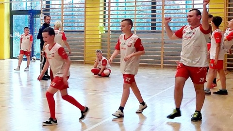 4Przyjaźń i rywalizacja przenoszą się z boiska do codzienności. Fot. Dorota Witt/PR PiK
