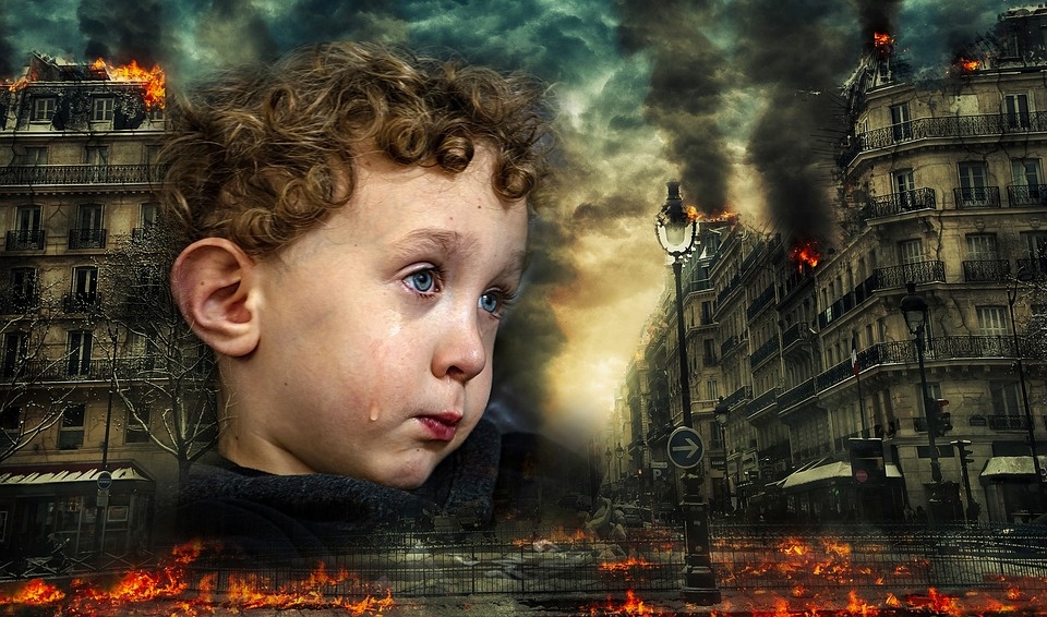 Wojnę kojarzą z Rosjanami, rakietami i godzinami spędzonymi w schronie - ocalałe dzieci z Ukrainy. Fot. ilustracyjna/pixabay.com