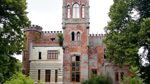 Ruiny pałacu w Janowie, fot: Henryk Żyłkowski