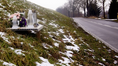 Codziennie słyszymy wypadkach w kraju, codziennie czytamy o liczbie ofiar. Fot. Henryk Żyłkowski